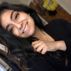 Meet your Posher, April